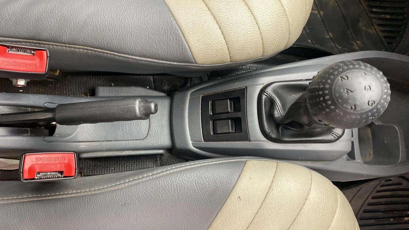 2014 Maruti Alto 800 LXI, Petrol, Manual, 38,427 km, Gear Lever