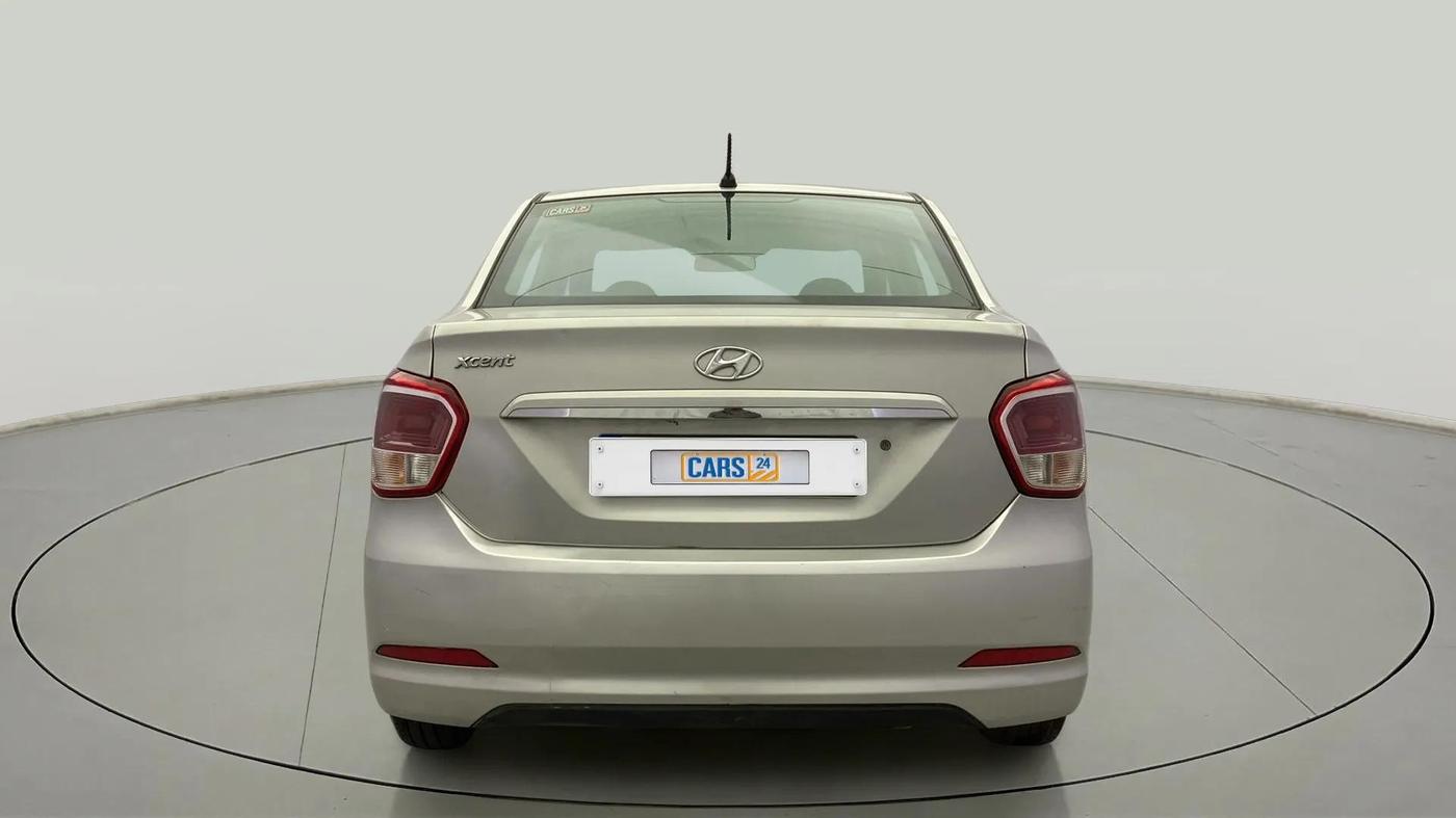 2015 Hyundai Xcent BASE 1.2, Petrol, Manual, 79,600 km, Back/Rear