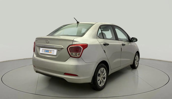 2015 Hyundai Xcent BASE 1.2, Petrol, Manual, 79,600 km, Right Back Diagonal