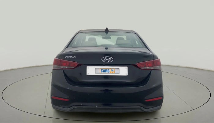 2018 Hyundai Verna 1.4 EX PETROL, Petrol, Manual, 54,083 km, Back/Rear