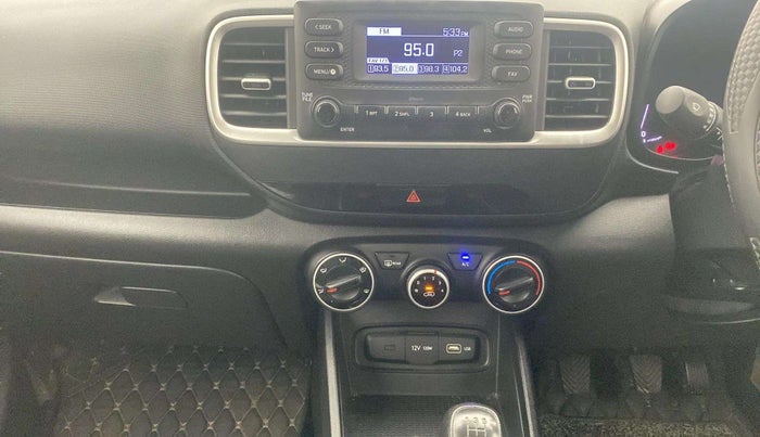 2022 Hyundai VENUE S 1.2, Petrol, Manual, 20,887 km, Air Conditioner