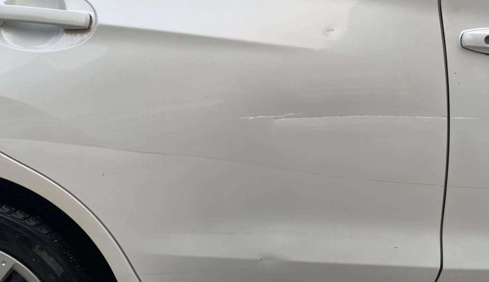 2017 Honda Amaze 1.2L I-VTEC S, Petrol, Manual, 20,242 km, Right rear door - Slightly dented