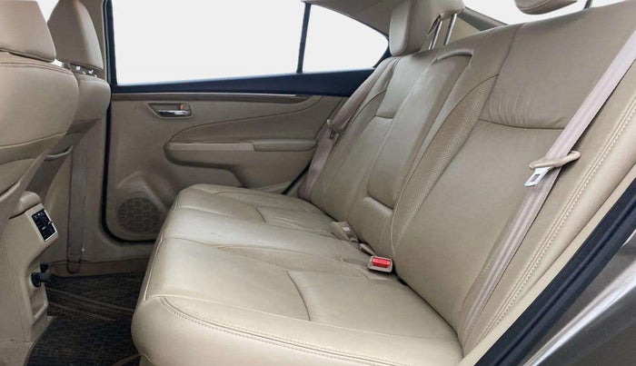 2018 Maruti Ciaz ALPHA 1.5 SHVS PETROL, Petrol, Manual, 22,154 km, Right Side Rear Door Cabin