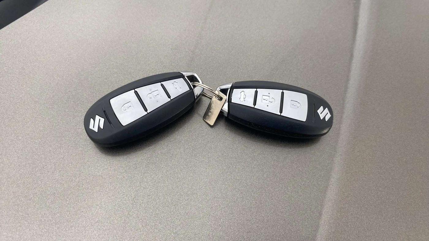 2018 Maruti Ciaz ALPHA 1.5 SHVS PETROL, Petrol, Manual, 22,154 km, Key Close Up