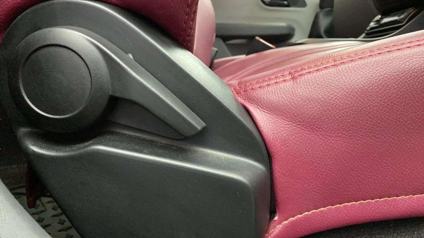2021 Tata ALTROZ XE PETROL, Petrol, Manual, 25,090 km, Driver Side Adjustment Panel