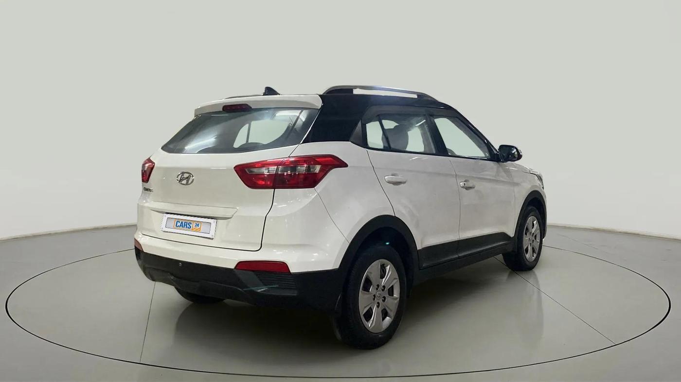 2017 Hyundai Creta E PLUS 1.6 PETROL, Petrol, Manual, 1,02,078 km, Right Back Diagonal