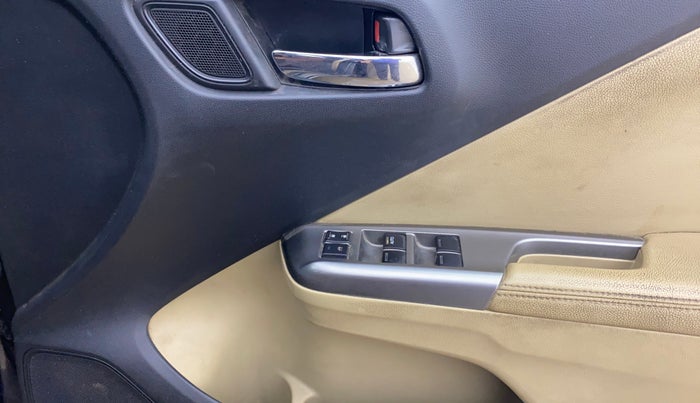 2016 Honda City 1.5L I-VTEC VX, Petrol, Manual, 66,622 km, Driver Side Door Panels Control