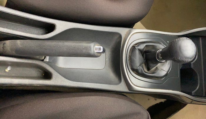 2016 Honda City 1.5L I-VTEC VX, Petrol, Manual, 66,622 km, Gear Lever