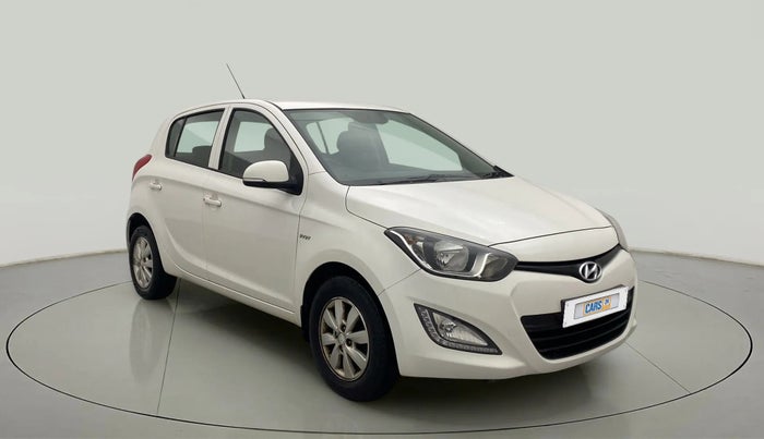 2014 Hyundai i20 SPORTZ 1.2, Petrol, Manual, 40,171 km, Right Front Diagonal