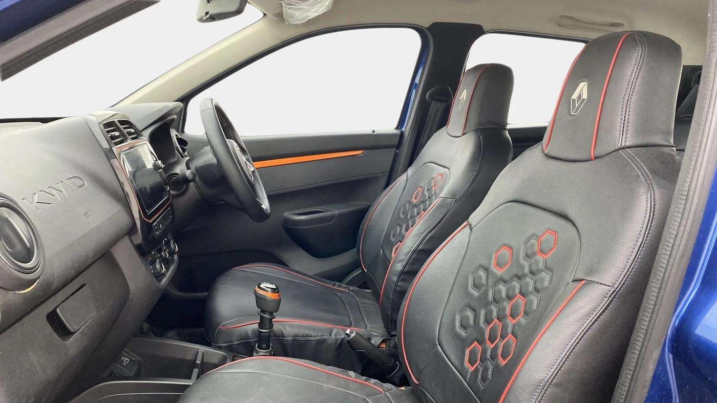 2021 Renault Kwid CLIMBER 1.0 (O), Petrol, Manual, 49,357 km, Right Side Front Door Cabin