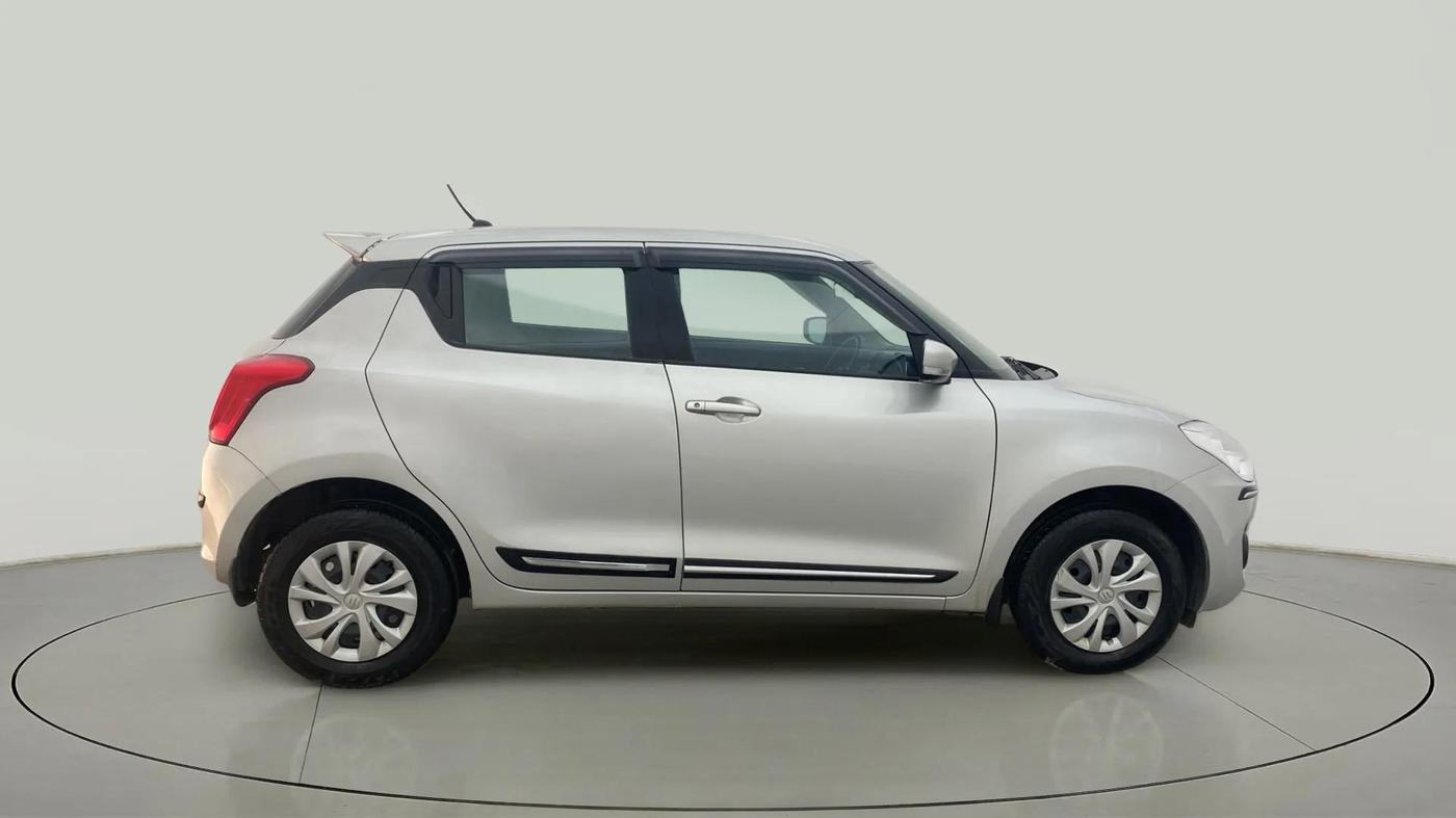 2022 Maruti Swift VXI, Petrol, Manual, 42,318 km, Right Side