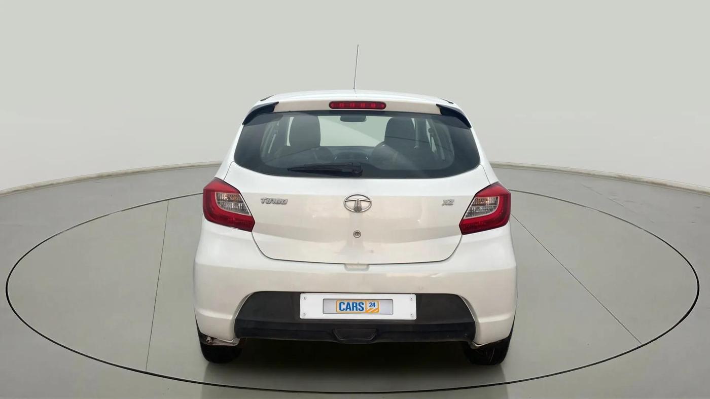 2017 Tata Tiago XZ PETROL, Petrol, Manual, 40,752 km, Back/Rear