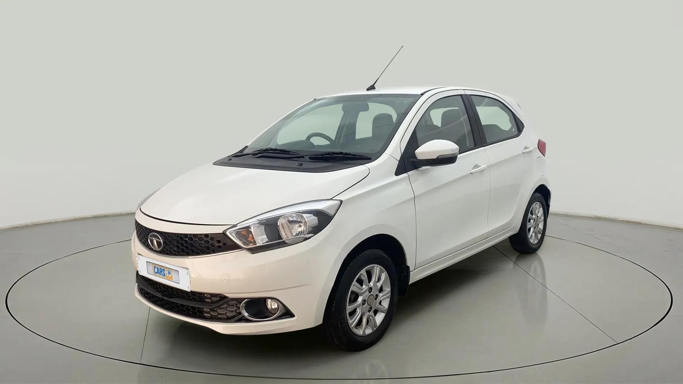 2017 Tata Tiago XZ PETROL, Petrol, Manual, 40,752 km, Left Front Diagonal