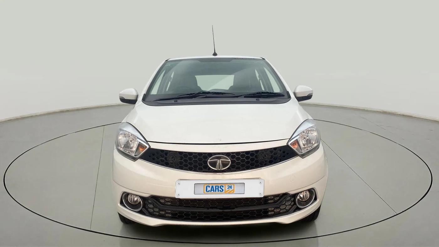2017 Tata Tiago XZ PETROL, Petrol, Manual, 40,752 km, Front