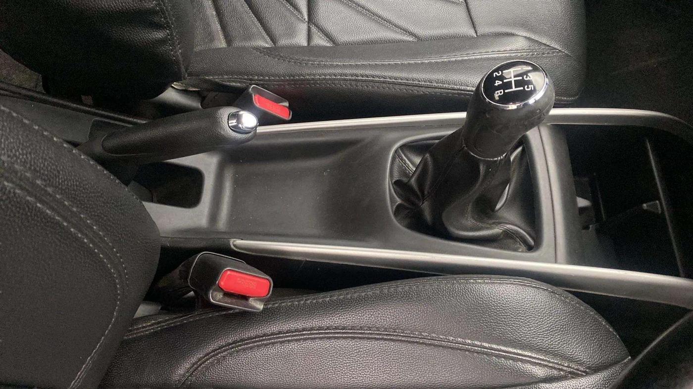 2017 Maruti Baleno DELTA PETROL 1.2, Petrol, Manual, 41,062 km, Gear Lever