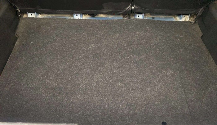 2017 Maruti Baleno DELTA PETROL 1.2, Petrol, Manual, 41,062 km, Boot Inside