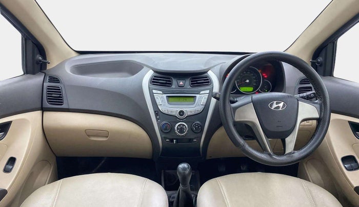 2016 Hyundai Eon SPORTZ, Petrol, Manual, 13,894 km, Dashboard