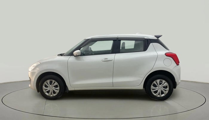 2018 Maruti Swift VXI AMT, Petrol, Automatic, 32,875 km, Left Side