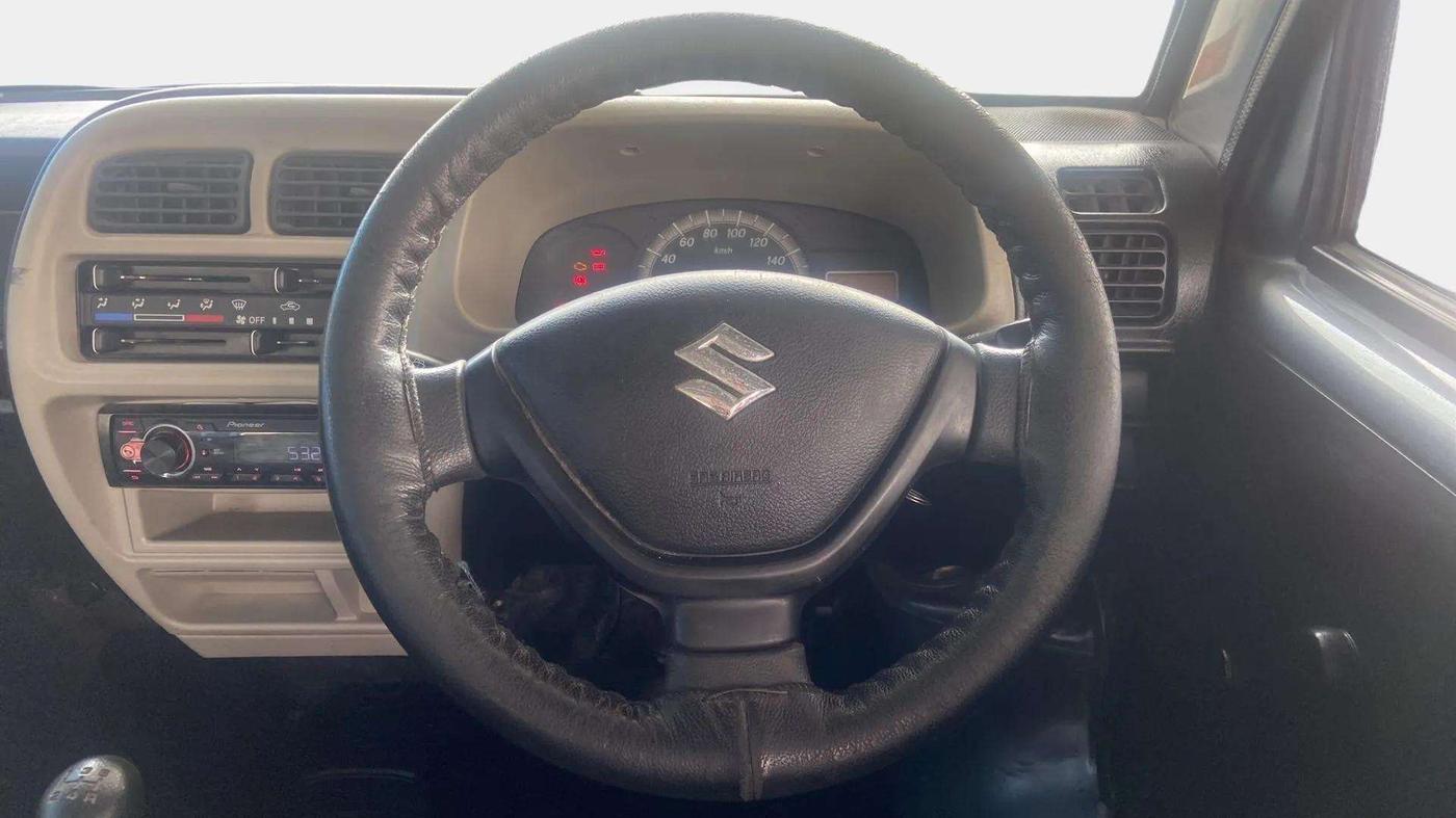 2019 Maruti Eeco 5 STR WITH A/C+HTR, Petrol, Manual, 30,474 km, Steering Wheel Close Up