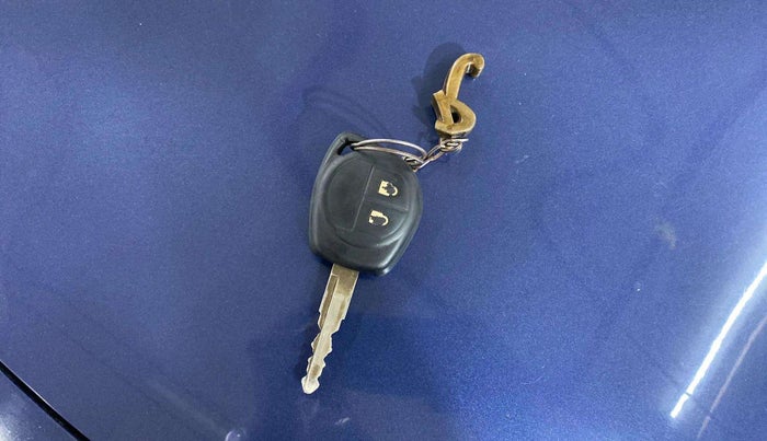 2017 Maruti Dzire VDI AMT, Diesel, Automatic, 76,687 km, Key Close Up