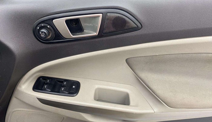 2015 Ford Ecosport TITANIUM 1.5L PETROL AT, Petrol, Automatic, 80,299 km, Driver Side Door Panels Control