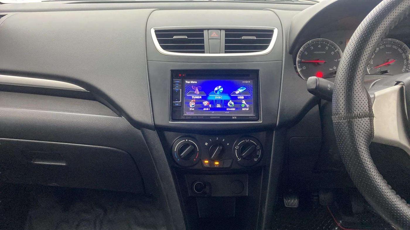 2014 Maruti Swift VXI, Petrol, Manual, 76,826 km, Air Conditioner