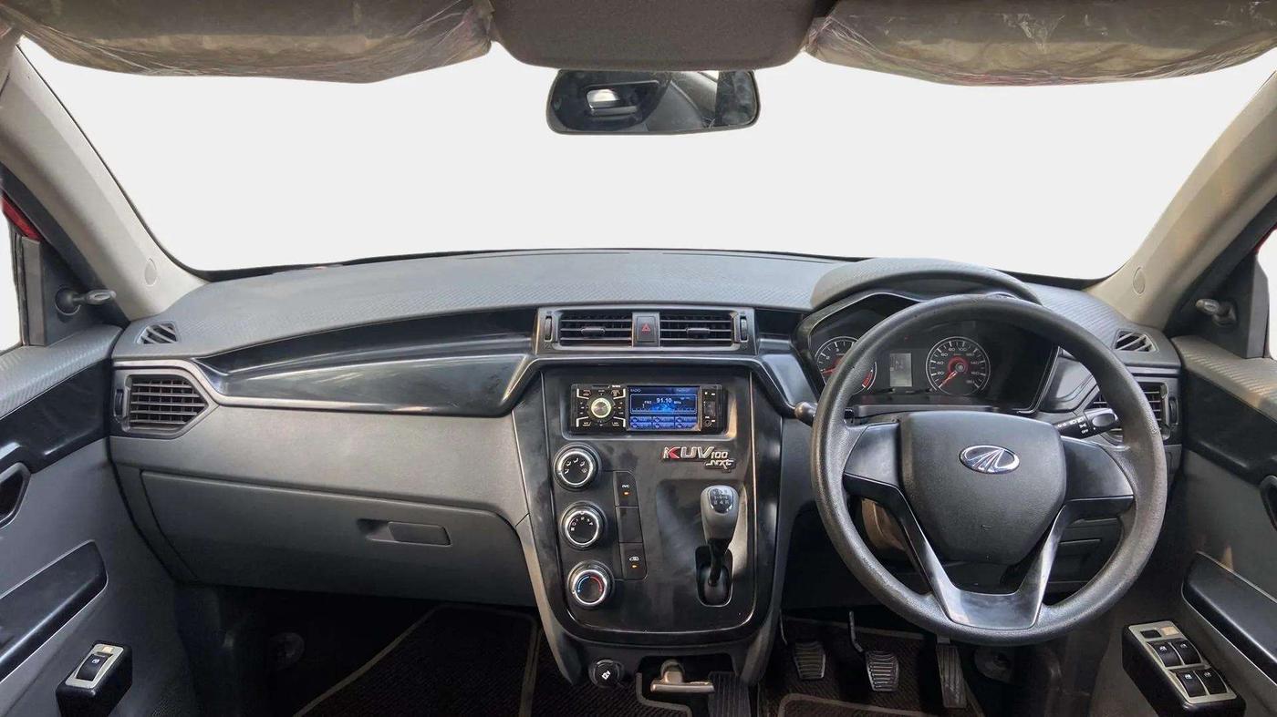 2018 Mahindra KUV 100 NXT K2 P 6 STR, Petrol, Manual, 38,846 km, Dashboard