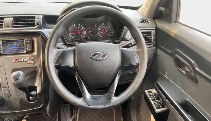 2018 Mahindra KUV 100 NXT K2 P 6 STR, Petrol, Manual, 38,846 km, Steering Wheel Close Up