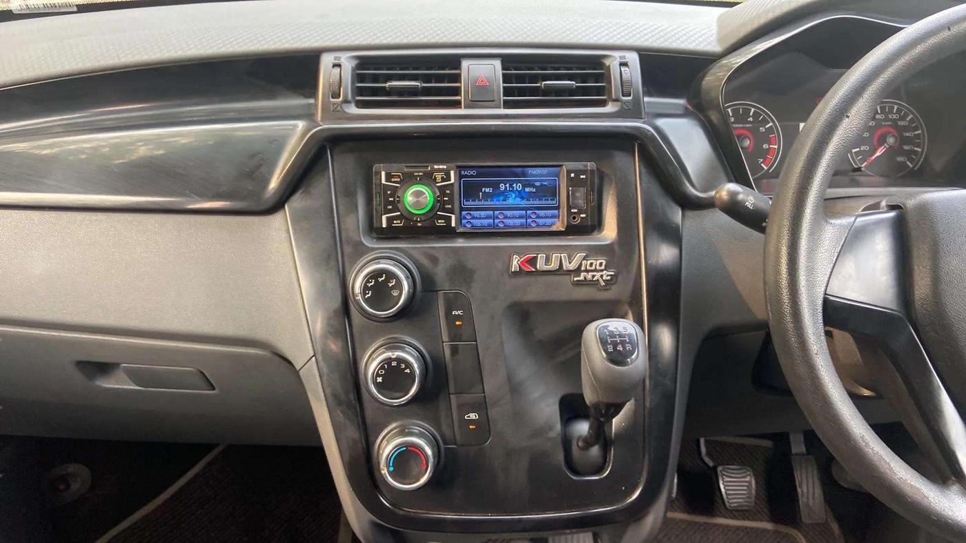 2018 Mahindra KUV 100 NXT K2 P 6 STR, Petrol, Manual, 38,846 km, Air Conditioner