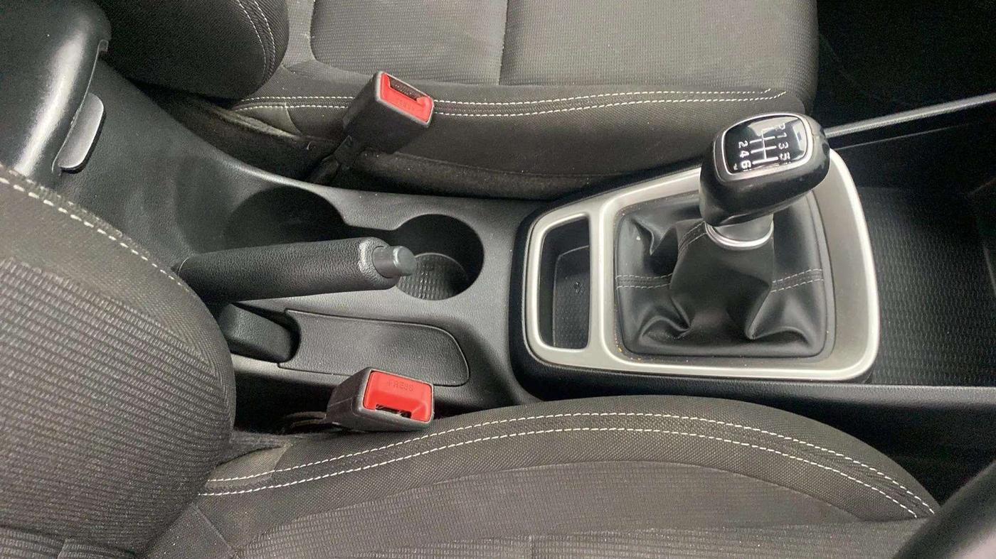 2019 Hyundai VENUE SX 1.0 TURBO, Petrol, Manual, 46,388 km, Gear Lever