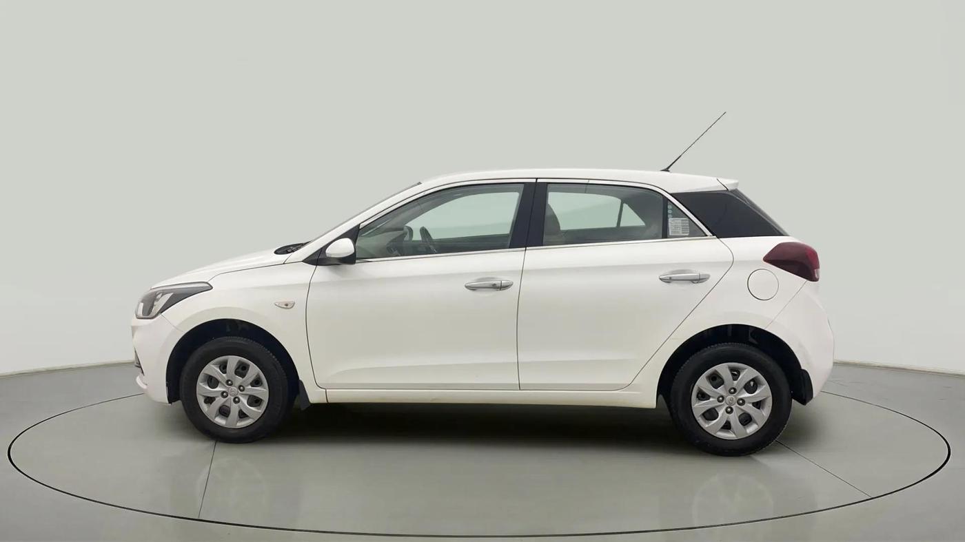 2019 Hyundai Elite i20 MAGNA PLUS 1.2, Petrol, Manual, 20,757 km, Left Side