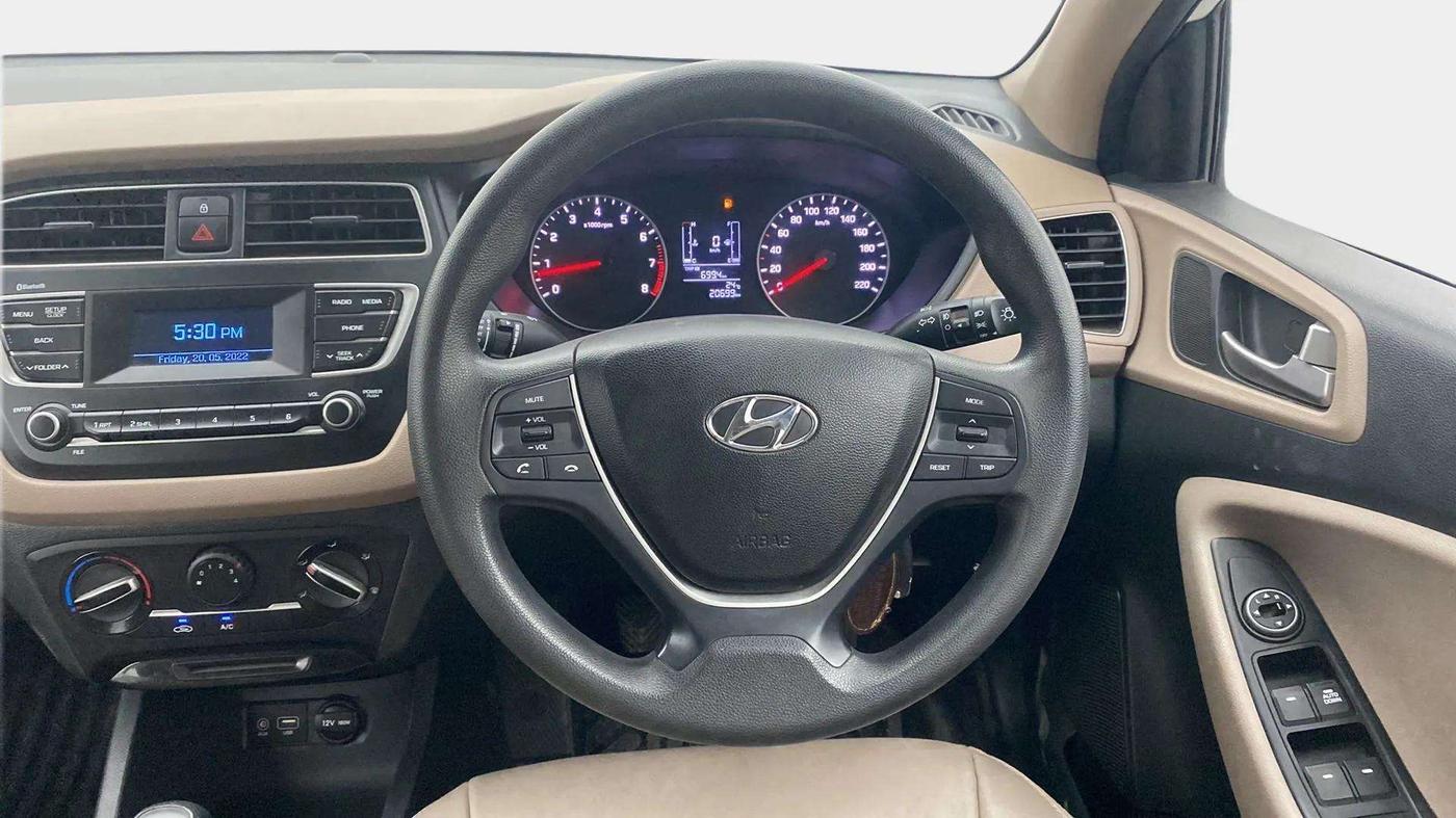2019 Hyundai Elite i20 MAGNA PLUS 1.2, Petrol, Manual, 20,757 km, Steering Wheel Close Up