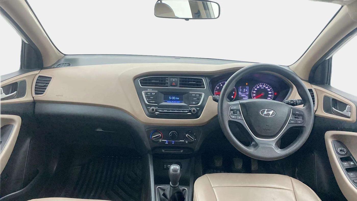 2019 Hyundai Elite i20 MAGNA PLUS 1.2, Petrol, Manual, 20,757 km, Dashboard
