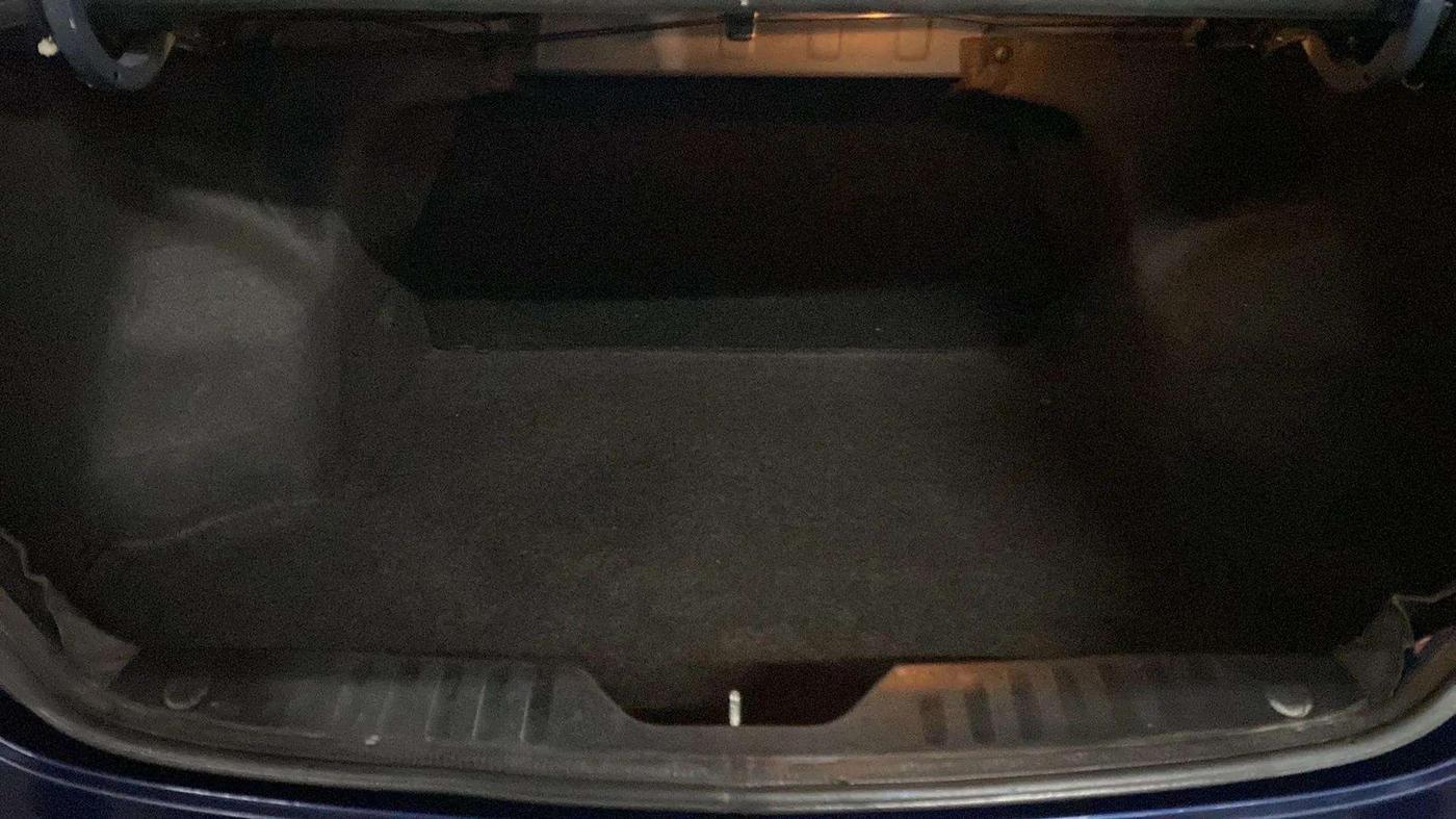 2018 Maruti Ciaz ALPHA  AT 1.5 SHVS PETROL, Petrol, Automatic, 94,371 km, Boot Inside