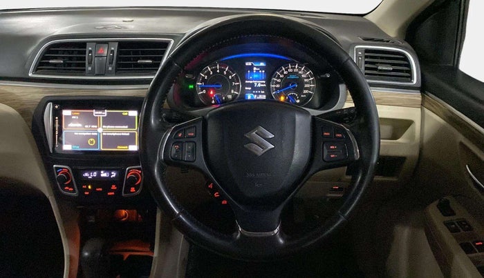 2018 Maruti Ciaz ALPHA  AT 1.5 SHVS PETROL, Petrol, Automatic, 94,194 km, Steering Wheel Close Up