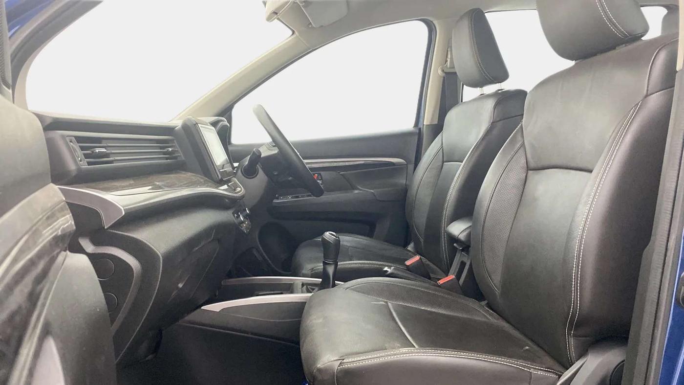 2019 Maruti XL6 ALPHA MT, Petrol, Manual, 27,807 km, Right Side Front Door Cabin