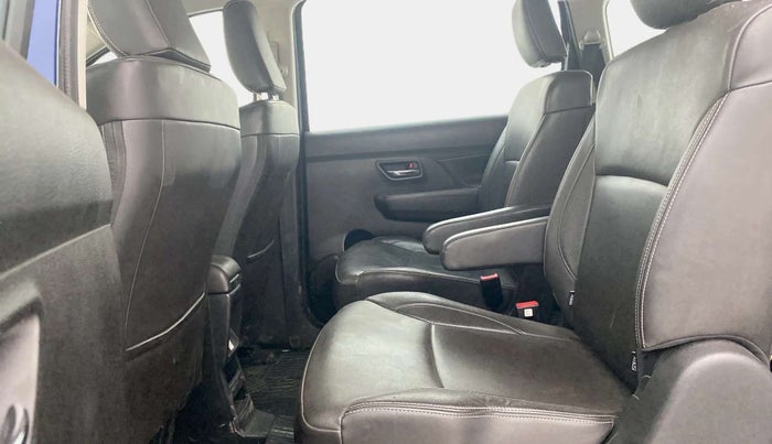 2019 Maruti XL6 ALPHA MT, Petrol, Manual, 27,807 km, Right Side Rear Door Cabin