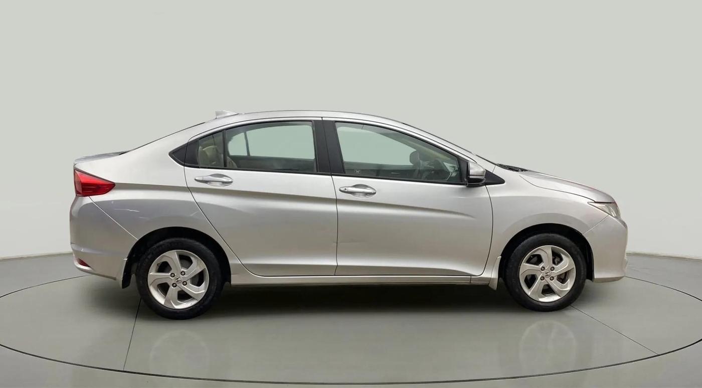 2015 Honda City 1.5L I-VTEC V MT, Petrol, Manual, 34,105 km, Right Side View