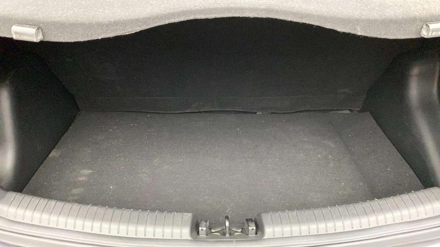 2018 Hyundai Grand i10 MAGNA 1.2 KAPPA VTVT, Petrol, Manual, 8,819 km, Boot Inside