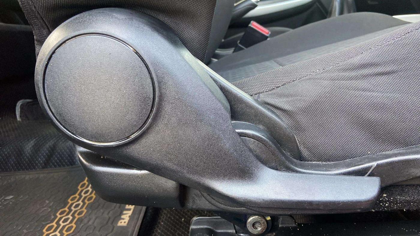 2018 Maruti Baleno ZETA PETROL 1.2, Petrol, Manual, 50,685 km, Driver Side Adjustment Panel