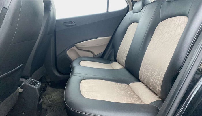 2013 Hyundai Grand i10 MAGNA 1.2 KAPPA VTVT, Petrol, Manual, 41,323 km, Right Side Rear Door Cabin