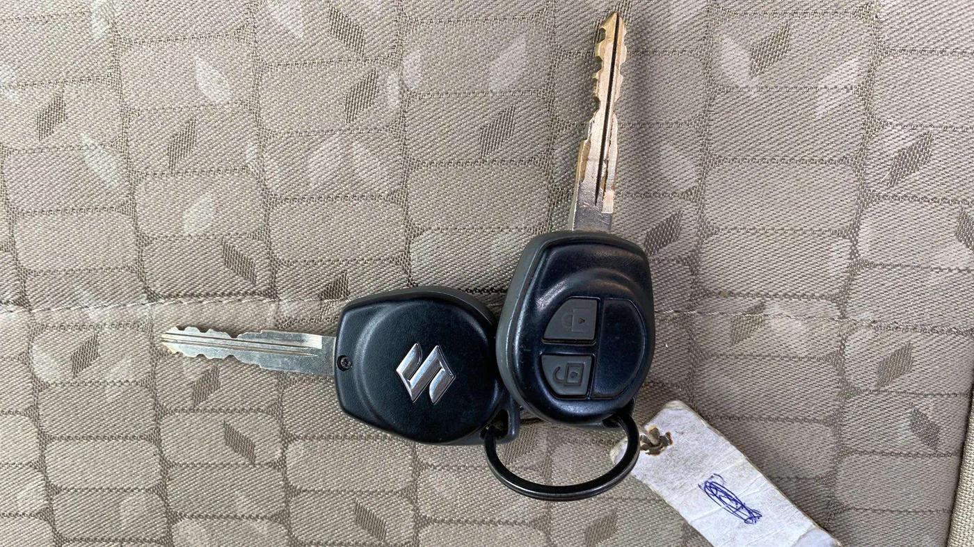 2018 Maruti Wagon R 1.0 VXI, Petrol, Manual, 66,222 km, Key Close Up
