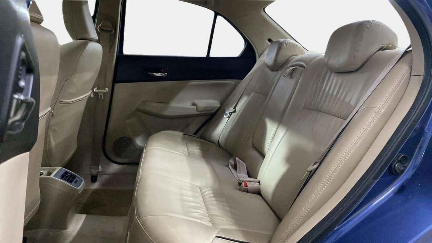 2018 Maruti Dzire ZXI, Petrol, Manual, 13,837 km, Right Side Rear Door Cabin