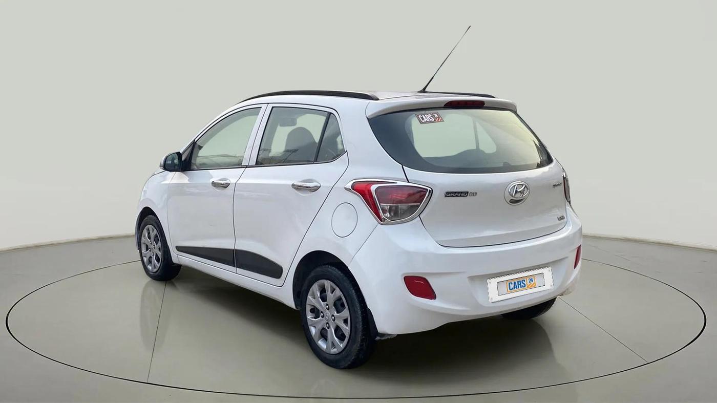 2015 Hyundai Grand i10 SPORTZ 1.2 KAPPA VTVT, Petrol, Manual, 97,284 km, Left Back Diagonal