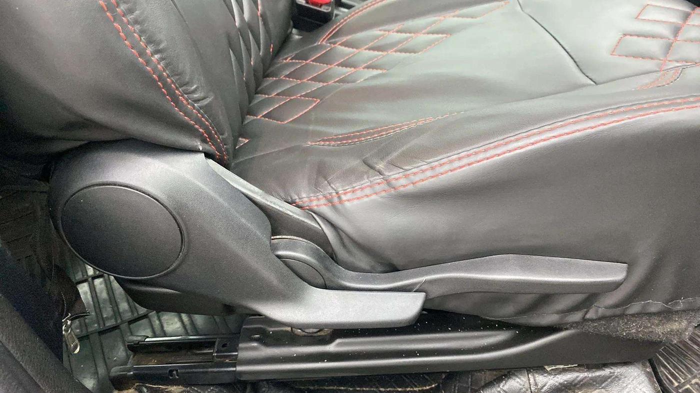 2018 Maruti Baleno ZETA PETROL 1.2, Petrol, Manual, 35,932 km, Driver Side Adjustment Panel