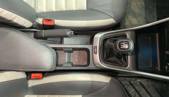 2020 Tata ALTROZ XZ PETROL, Petrol, Manual, 22,610 km, Gear Lever