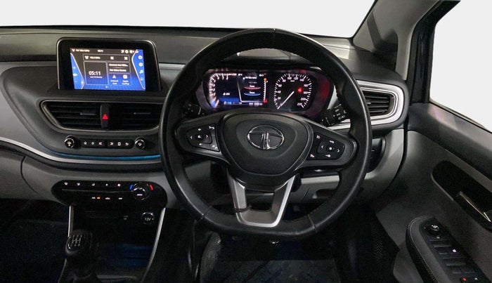 2020 Tata ALTROZ XZ PETROL, Petrol, Manual, 22,610 km, Steering Wheel Close Up