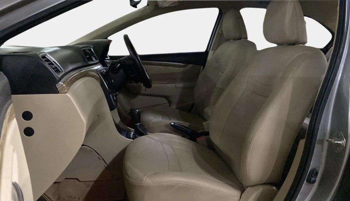 2018 Maruti Ciaz ZETA AT 1.5  SHVS PETROL, Petrol, Automatic, 58,294 km, Right Side Front Door Cabin