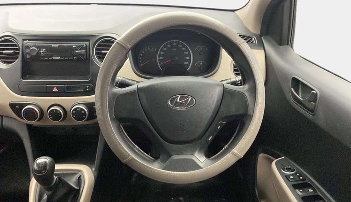 2016 Hyundai Grand i10 MAGNA 1.2 KAPPA VTVT, Petrol, Manual, 18,564 km, Steering Wheel Close Up