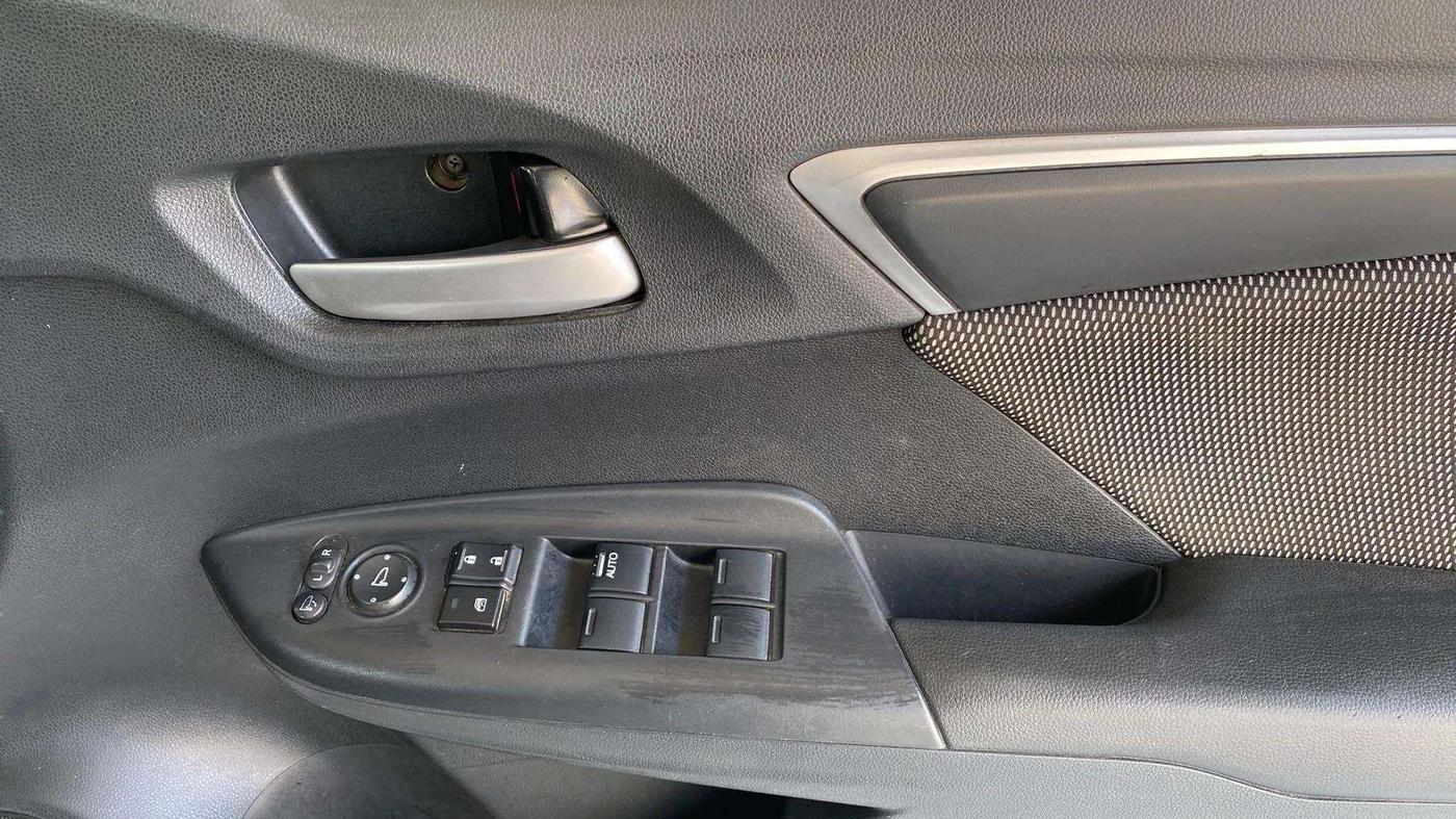 2018 Honda WR-V 1.2L I-VTEC VX MT, Petrol, Manual, 44,637 km, Driver Side Door Panels Control